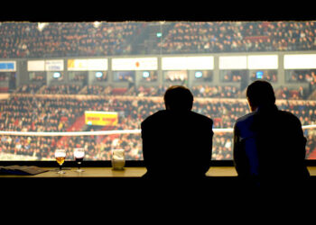 So You Want to Be a Sports Broadcaster? Here’s What You Need to Know